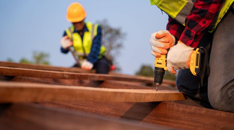 Professional metal roof installation in Wasco, CA